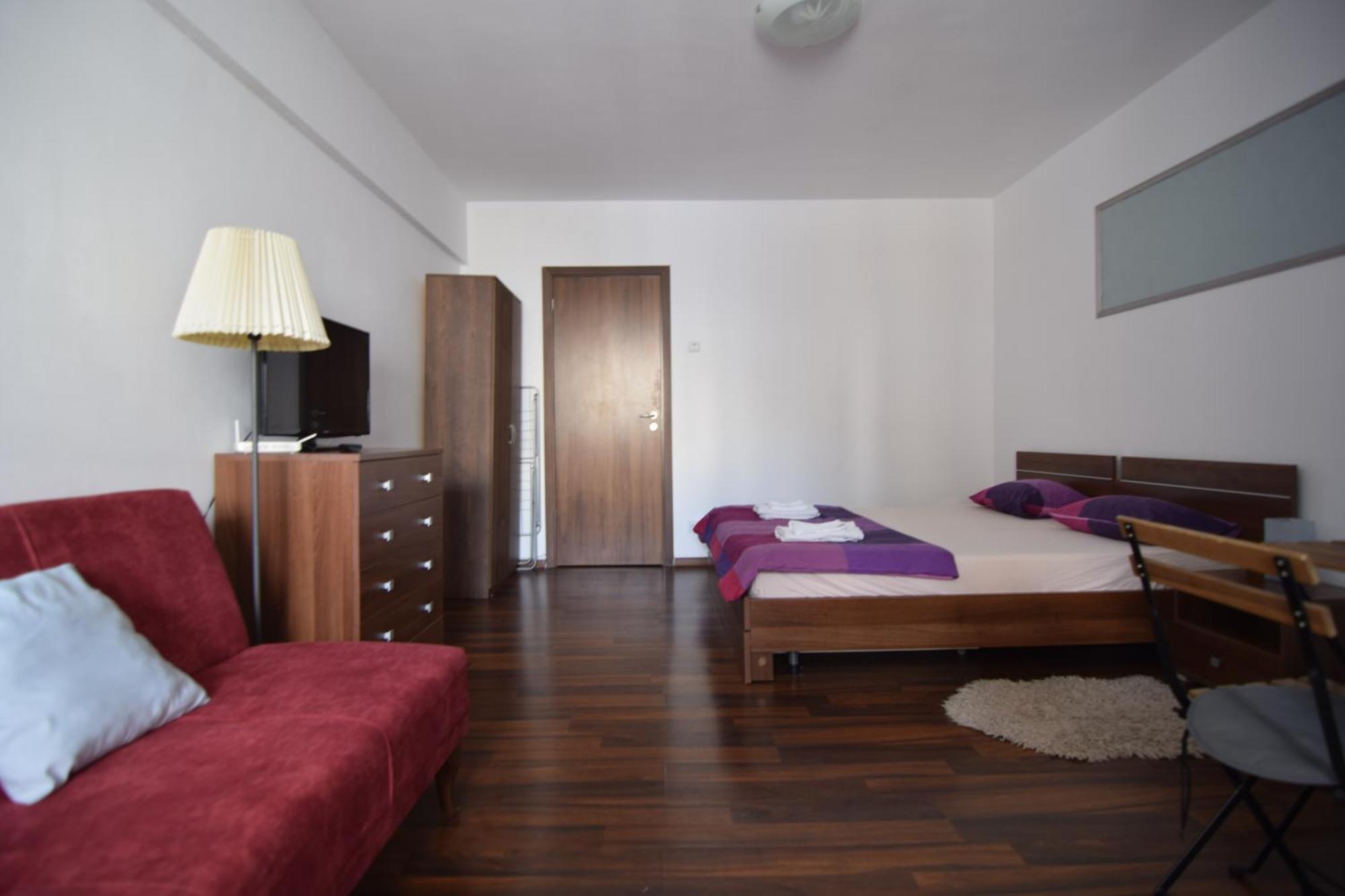 Resedinta Luterana Apartment Bucureşti Ngoại thất bức ảnh